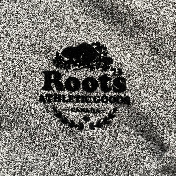 Classic Roots Quarter Zip - Picture 3 of 5